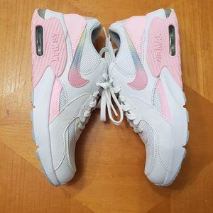NIKE Air Max Sneakers